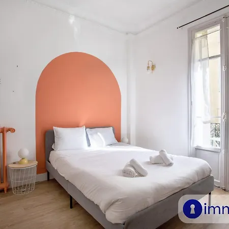 Charming Air-conditioned With Balcony Appartement *