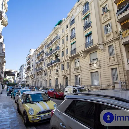 Appartement Charming Air-conditioned With Balcony Nice
